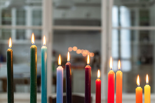 Light It Up: Candles With Scented Fragrances That Don't Contain Toxins